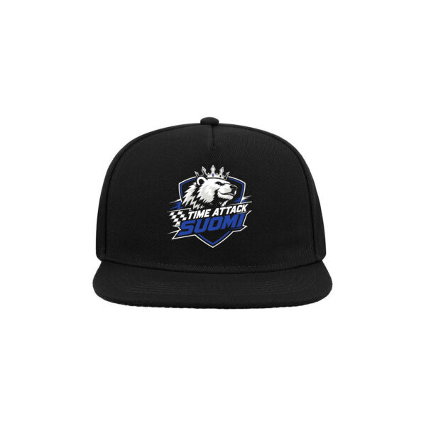 Musta suoralippainen lippis, jossa Time Attack Suomi -logo